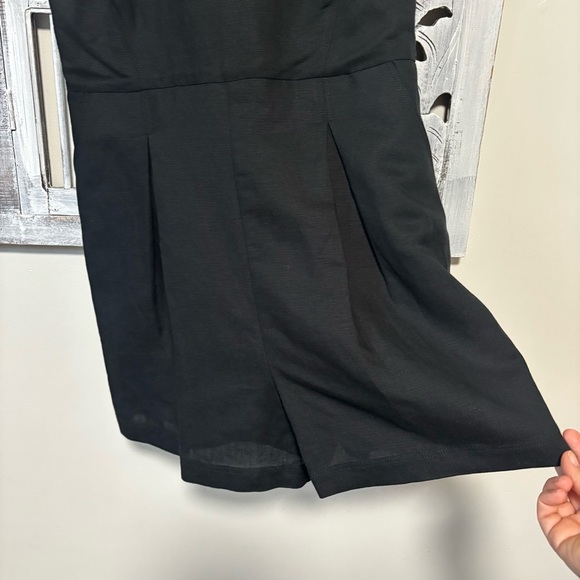 Parker NY Black Linen High Neck Sleeveless Back Tie Pleated Shorts Romper NWT - Picture 3 of 9
